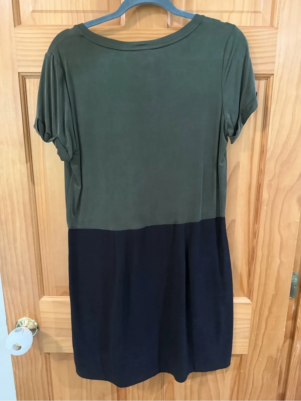 Elan Olive and Black V-Neck Colorblock Tunic